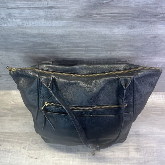 Fossil Fiona Black Zipper Pebbled Leather Tote Shoulder Bag Purse Key Charm - Picture 2 of 13